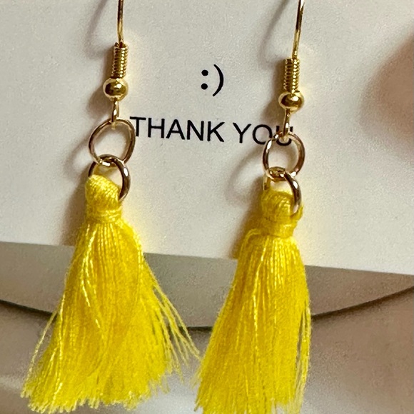 Yellow tassel earrings - Picture 2 of 2